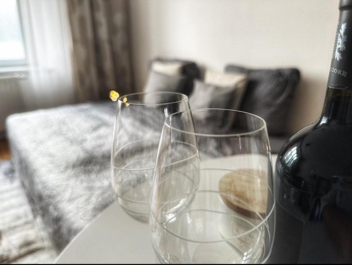 Cozy Harbor In The Hearth Of Apartment Prague